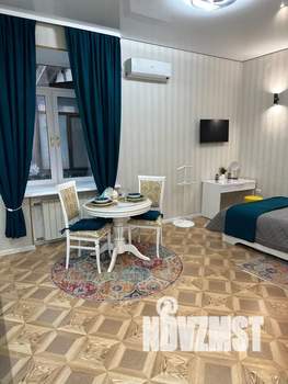 Студия квартира, посуточно, 36м2, 4/7 этаж