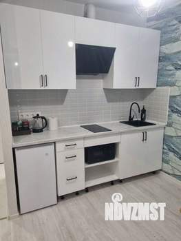 Студия квартира, посуточно, 35м2, 14/23 этаж