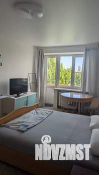 1-к квартира, посуточно, 33м2, 9/9 этаж