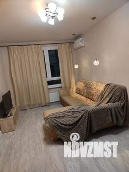1-к квартира, посуточно, 32м2, 2/10 этаж
