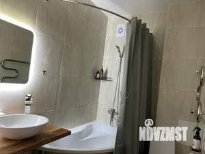 1-к квартира, посуточно, 44м2, 2/9 этаж