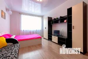 1-к квартира, посуточно, 41м2, 10/19 этаж