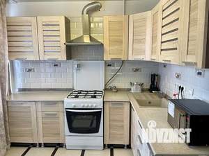 3-к квартира, на длительный срок, 90м2, 2/7 этаж