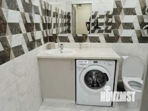 1-к квартира, посуточно, 36м2, 4/10 этаж