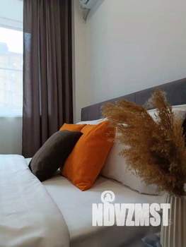 1-к квартира, посуточно, 43м2, 1/1 этаж
