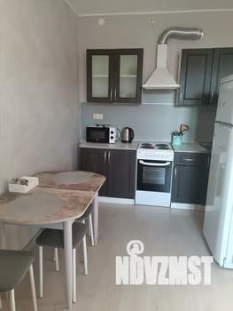 1-к квартира, посуточно, 36м2, 8/24 этаж