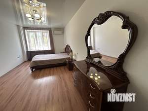 3-к квартира, посуточно, 70м2, 2/7 этаж