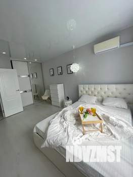 1-к квартира, посуточно, 37м2, 16/18 этаж