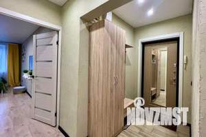 1-к квартира, посуточно, 40м2, 2/10 этаж