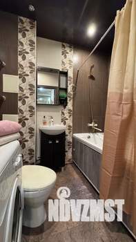 Студия квартира, посуточно, 40м2, 9/16 этаж