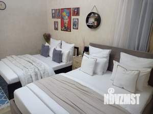 Студия квартира, посуточно, 36м2, 1/4 этаж