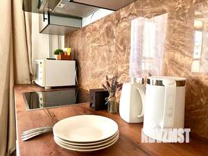 Студия квартира, посуточно, 32м2, 6/9 этаж
