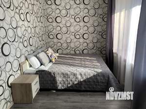 3-к квартира, посуточно, 52м2, 1/1 этаж