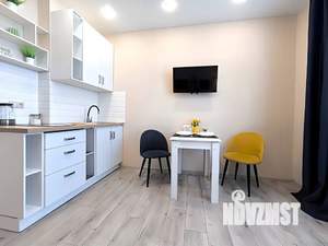 Студия квартира, посуточно, 30м2, 18/23 этаж