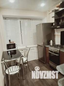 1-к квартира, посуточно, 38м2, 1/9 этаж