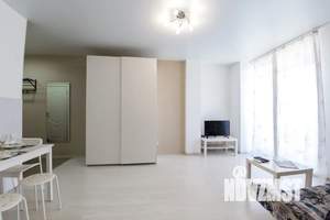 1-к квартира, посуточно, 42м2, 7/10 этаж