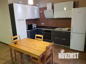 Студия квартира, посуточно, 54м2, 23/24 этаж