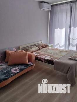 1-к квартира, посуточно, 40м2, 6/10 этаж