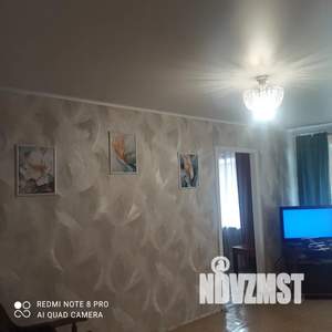 2-к квартира, посуточно, 40м2, 3/5 этаж