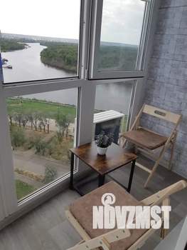 Студия квартира, посуточно, 35м2, 16/20 этаж