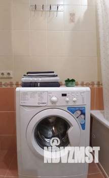 1-к квартира, посуточно, 30м2, 5/5 этаж