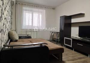 1-к квартира, на длительный срок, 42м2, 5/10 этаж