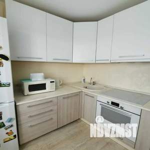 1-к квартира, посуточно, 35м2, 13/16 этаж