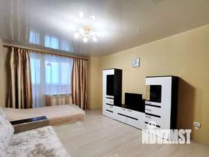 1-к квартира, посуточно, 53м2, 1/1 этаж