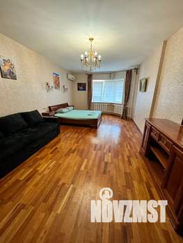 3-к квартира, посуточно, 120м2, 13/16 этаж