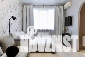 1-к квартира, посуточно, 38м2, 20/24 этаж