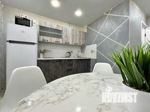 1-к квартира, посуточно, 46м2, 4/17 этаж