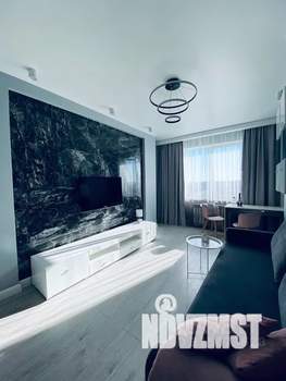 1-к квартира, посуточно, 40м2, 16/17 этаж