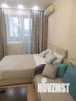 1-к квартира, посуточно, 38м2, 6/7 этаж