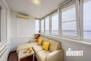 1-к квартира, посуточно, 60м2, 1/1 этаж