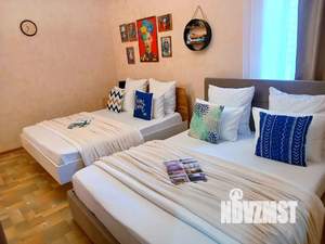 Студия квартира, посуточно, 36м2, 1/4 этаж