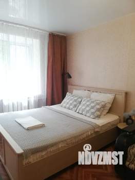 1-к квартира, посуточно, 35м2, 1/1 этаж
