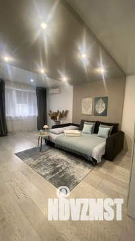 Студия квартира, посуточно, 31м2, 2/5 этаж