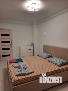 1-к квартира, посуточно, 60м2, 1/1 этаж