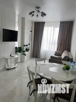 1-к квартира, посуточно, 42м2, 16/19 этаж