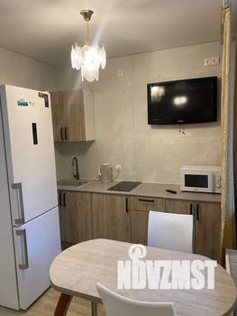 Студия квартира, посуточно, 25м2, 1/9 этаж