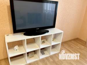 1-к квартира, посуточно, 54м2, 2/6 этаж
