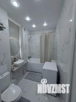 Студия квартира, посуточно, 40м2, 10/17 этаж