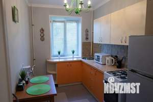 2-к квартира, посуточно, 47м2, 4/5 этаж