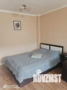 Студия квартира, посуточно, 33м2, 7/9 этаж