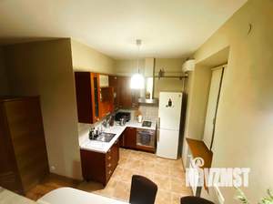 2-к квартира, посуточно, 52м2, 2/5 этаж