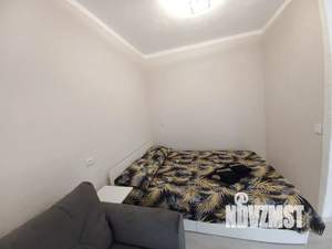 Студия квартира, посуточно, 36м2, 2/9 этаж