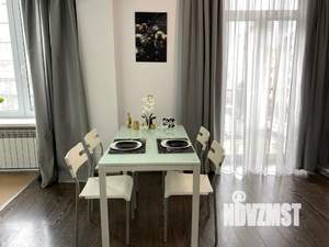 Студия квартира, посуточно, 52м2, 4/5 этаж