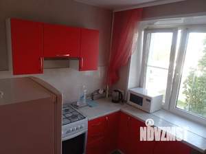 1-к квартира, посуточно, 32м2, 3/5 этаж