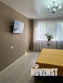 2-к квартира, посуточно, 50м2, 1/9 этаж