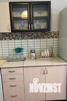 1-к квартира, посуточно, 56м2, 1/1 этаж